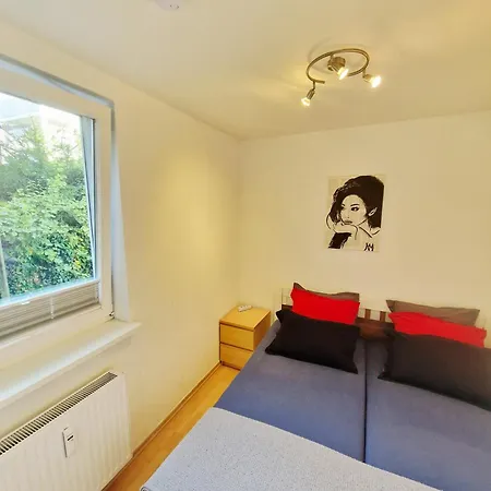 Apartment Urlaub Im Herzen Wismars Eg Hinten Mit Garten *