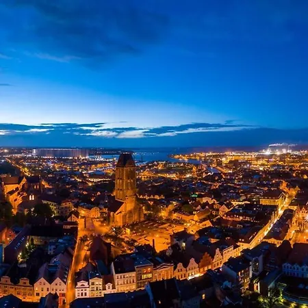 Urlaub Im Herzen Wismars Eg Hinten Mit Garten Apartment Wißmar