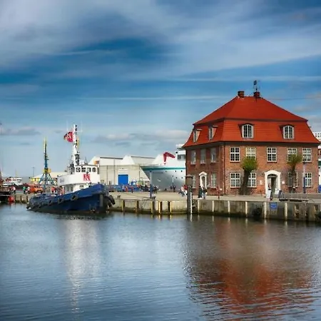 Apartment Urlaub Im Herzen Wismars Eg Hinten Mit Garten Wißmar